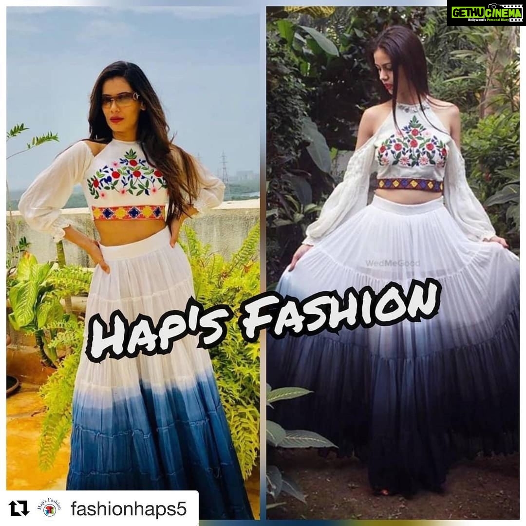 Payal Rohatgi Instagram - #Repost @fashionhaps5 with @get_repost ・・・ Hap's Fashion @payalrohatgi Looking Super Fabulous in @karishmahingorani1992 Nehru ji ने ओर भी बहुत ग़लतियाँ की हैं कश्मीर के इलाक़ा यह हम आप के साथ बात share कर रहे हैं। उन्होंने Ambedkar जी की बात नहीं सुनी जब उन्होंने China के साथ treaty sign करी जिससे चीन Tibet पर अपना control रखती है। Ambedkar जी यह भी मानते थे कि भारत को आज़ादी UK के प्रधानमंत्री #ClementAttlee ने Subhash Chandra Bose की फ़ौज की वजह से दी नकी Gandhiजी अहिमसा के ड्रामे की वजह से। यह पंडित नेहरु ने #Israel के जनम के समय UN में उसके ख़िलाफ़ vote किया था जब कि US ने Israel के favour में vote किया था। यह Nehru ने भारत की मुस्लिम minority क़ौम के लिए किया। कहते हैं की यह minority शब्द भी नेहरु ने सविधान में debate किए बिना डाला जहाँ statistics national level पे गिने गए ना की state level पे जो सही तरीक़ा होता। आज हिंदुओ की जनसंख्या ८ states में minority की है और उन्हें minority के फ़ायदे नहीं मिलते यह प्रदेशों में जो ग़लत हैं। जैसे Article 35a fraud से संविधान में घुसाया वैसे minority शब्द भी घुसाया। और Article 30a भी ग़लत है जहाँ मुस्लिम को इस्लाम पड़ाने की इज़्ज़ात है परंतु हिन्दु को भागवत गीता पड़ाने की इज़्ज़ात नहीं 🙏