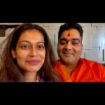 Payal Rohatgi Instagram - They say money rules the world... You can’t pay God with it ❤️ Mr. Gaurav Rohatgi’s advice 😍 To watch the whole video : https://youtu.be/-5-d3GzD7hM #payalrohatgi