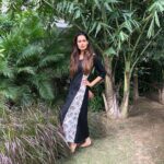 Payal Rohatgi Instagram - When someone loves U they don't always say it, U can tell by the way they treat U..... How beautiful is to stay Silent when someone expects U to be enraged..... 😚 आज हम आप से गुज़ारिश करते हैं कि आप सब को Vegetarian हो जाना चाहिए मगर जो लोग Non-Veg खाना पसंद करते हैं उन्हें हम इतना कहना चाहते हैं कि आज से जो meat आप खाए वो #Jhatka meat होना चाहिए ना कि #Halal meat जो बहुत ही दर्दनाक तरीक़े से जानवर को तड़पाके पाया जाता है। यह हम इसलिए बात कर रहे हैं क्यूँकि हाल में #Zomato और #Macdonalds के विचारों से हमें पता चला है कि यह लोग #halal meat बेचते हैं भारत के अंदर। #ArundhatiRoy जैसे converts जो अंतरराष्ट्रीय platform पर भारत को बदनाम करते हैं ग़लत और नक़ली हिन्दु ख़िलाफ़ कहानियाँ बेचकर उन्हें भारत से बाहर कर देना चाहिए क्यूँकि यह हिन्दु धर्म में जातीवाद कि ग़लत कहानियाँ तो बेचते हैं साथ मैं कहते हैं की कैसे हिन्दु ऊँच जाती दलित, सिख, क्रिस्चन, मुस्लिम पर अत्याचार करती है । #Chidambaram जी जब HM थे तब रात के समय बिग़ैर security के भाग जातें थे और कुछ लोग कहते हैं कि उनके कुछ affairs थे जिस वजह से वो ऐसा करते थे। जब मीडिया #KuldeepSengar को आरोपी घोषित करती है कोर्ट के फ़ैसले के बिना तब वोहि मीडिया #Chidambaram को भगोड़ा बोलती है तो Rajdeep Sardesai को बुरा लगता है 🤣 #payalrohatgi