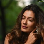Payal Rohatgi Instagram - मैं आरम्ब हु, मैं ही अंत हु, मैं ही जीवन हु , मैं ही मृत्यु हु, मैं नीलकंठ हु, नारायण भी मैं हु, मैं केवल देव नहीं, महादेव हु 🙏 #हर_हर_महादेव #PayalRohatgi