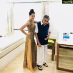 Payal Rohatgi Instagram - Happy birthday to MY Father. We have a crazy relationship with each other but love conquers all. 💖 God bless U always. #PayalRohatgi #ShashankRohatgi #HappyFathersDay2019 is my Fathers Birthday 🙏