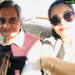 Payal Rohatgi Instagram - Happy birthday to MY Father. We have a crazy relationship with each other but love conquers all. 💖 God bless U always. #PayalRohatgi #ShashankRohatgi #HappyFathersDay2019 is my Fathers Birthday 🙏