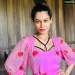 Payal Rohatgi Instagram – Every word has consequences, every silence too….#photography #instagram #mood #payalrohatgi  एक हिन्दु ने दूसरे हिन्दु को मारा। Godse ने Gandhi को मारा।इसे आप क़त्ल कह सकते हैं, आतंकवाद कैसे 🤔। आतंकवादी वो होते हैं जो अपने से #अलग धर्म के लोगों को मारते है क्यूँकि उनको वो दूसरे धर्म से नफ़रत होती है। #KamalHaasan आप समजे 🤨।बुढ़ापे में अक्सर लोग सठिया जाते हैं🙏 Kamal Haasan अपना राजनीति career शुरू करने के लिए #NathuramGodse को भारत का पहला आतंकवादी कहते हैं😡। वो मुस्लिम dominated जगह से vote माँगते समय ऐसा कहते हैं। उनको शर्म आनी चाहिए क्यूँकि वो नफ़रत फेला रहे हैं। जिसने भारत का विभाजन करवाया #DirectActionDay घोषित करके और मासूम हिंदुओ कि जान ली वो #MohammedAliJinnah भारत का पहला आतंकवादी था। इतना हिन्दु नफ़रत अच्छा नहीं 🙏

#Election2019