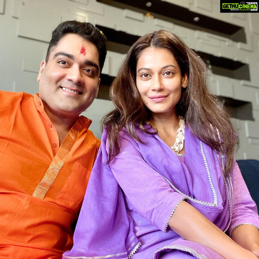 Payal Rohatgi Instagram - भाईदूज की हार्दिक शुभकामनाएँ ❤️ #payalrohatgi #bhaidooj #gauravrohatgi