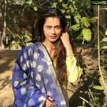 Payal Rohatgi Instagram - Stand up and fight! Not one step back, that is the idea.... Fight it out, whatever comes. Let the stars move from the sphere! #payalrohatgi #paayalrohatgi #happywomensday💐 #happywomansday