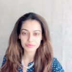Payal Rohatgi Instagram - The greatest sin is to think yourself as weak- Swami Vivekananda #TuesdayThoughts यदा यदा ही धर्मस्य ग़्लानिर्भवती भारत।अभ्युत्थानमधर्मस्य तदात्मान सुजाम्यहम।परित्राणय साधूनॉ विनाशाय च दूषक्रूताम।धर्मसंथापनाथाय सम्भवामी युगे युगे 🙏 #payalrohatgi