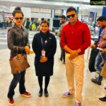 Payal Rohatgi Instagram - Savarkar Hindu Sabha के leader थे और एक पड़े लिखे बुधि विच आदमी थे। वो एक lawyer, writer और revolutionary Indian Freedom Fighter थे । वो गांधी जी के non violence ideology के ख़िलाफ़ थे और वो गरम दल को belong करते थे। India House जो England मैं है वहाँ पे Savarkar जी को एक Indian Patriot के नाम से जाना जाता है और भारत के उत्तम नेता को भारत मैं terrorist साबित करने की कोशिश की गई है । दोनो Savarkar और Godse मित्र थे और दोनो ब्राह्मण हिन्दु परिवार से थे इसलिए दोनो को निशाना बनाया जाता है वो लोगों द्वारा जो ब्राह्मण जो हिन्दु धर्म को belong करते हैं उनको ख़त्म करना चाहते हैं । #payalrohatgi #sangramsingh Sardar Vallabhbhai Patel International Airport