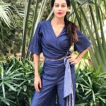 Payal Rohatgi Instagram - If Muslim/Christains are humanbeings & politicians want to respect their religious beliefs then pls remember that #Hindu is also a #humanbeing & respect his/her religious beliefs. Why does cow lynching happen in #IndependentIndia 🤔 This country needs to BAN it #WednesdayWisdom
