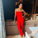 Payal Rohatgi Instagram - अगर एक फिरंग महिला #SoniaGandhi जी अंगरेजो के बाद भारत पे राज कर सकती है तो एक भारतीय महिला #RBI की governor भी बन सकती है। मगर भारतीय को अमेरिका का porn पसंद है तो फिर फिरंग नेता क्या बड़ी बात है 🤪 यह गोरी चमड़ी के लिए अपनी माँ को भी बेच देंगे 😢 #payalrohatgi #endgame