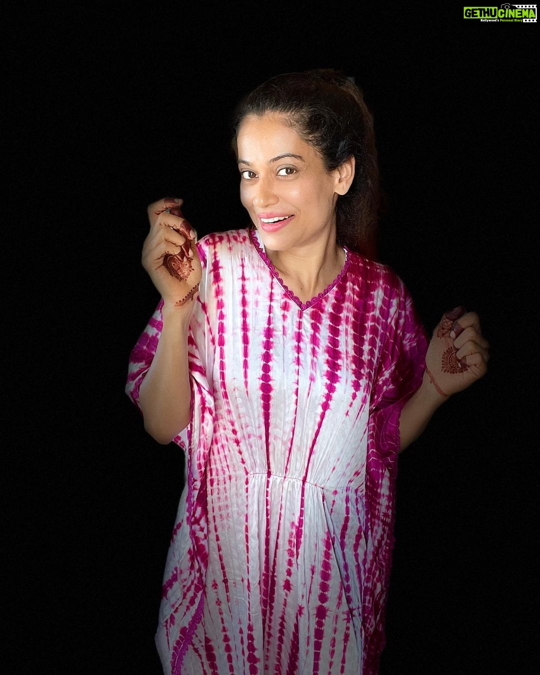 Payal Rohatgi Instagram - A calm mind is the ultimate weapon against your battles 🥰 #payalrohatgi