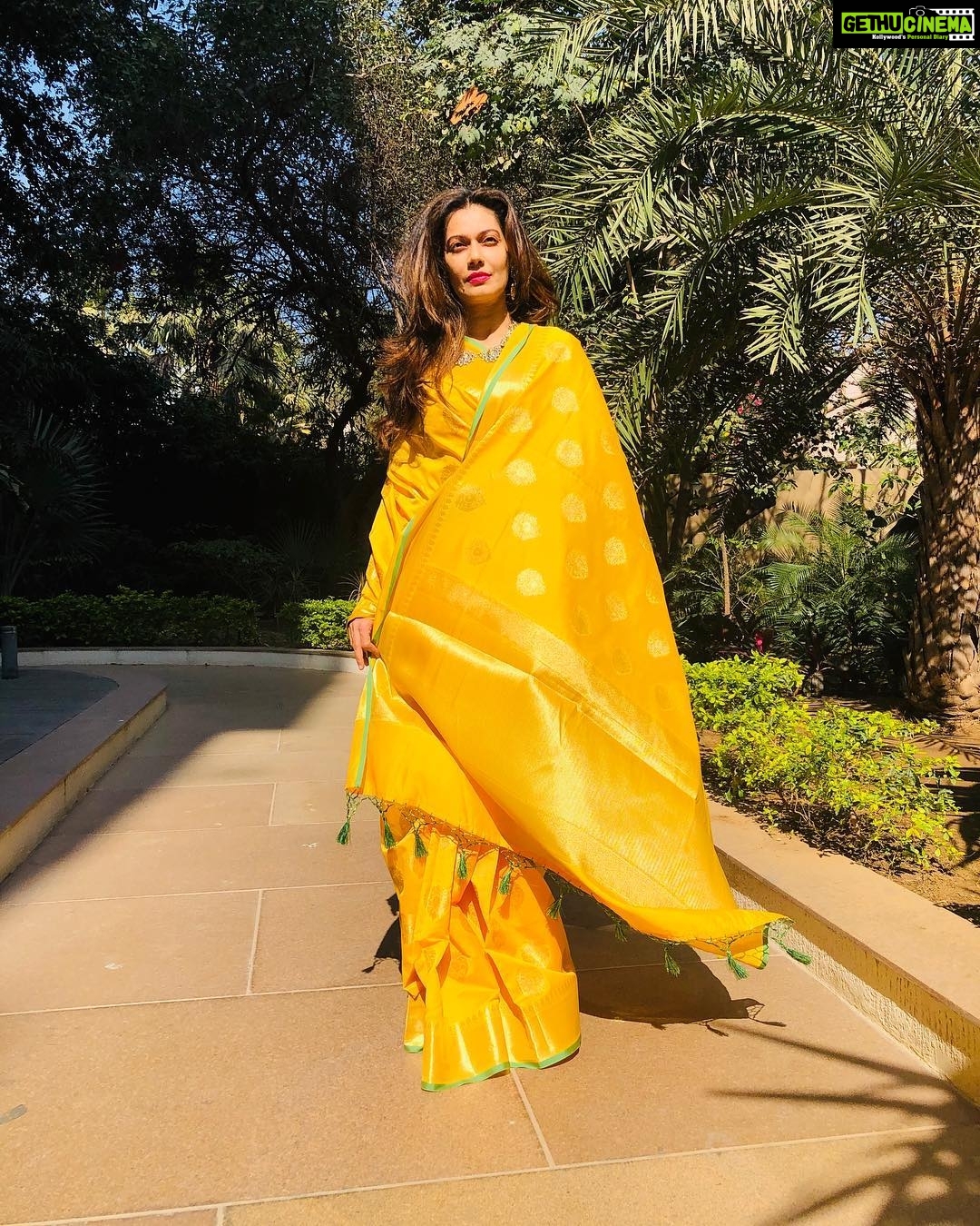 Payal Rohatgi Instagram - Some kill 4 power, some kill 4 revenge, some 4 money, some 4 love but seldom anyone kills 4 what is right 🙏. I respect #NathuramGodse ji 2. I feel श्री #MahatmaGandhi ji should have made Sardar Vallabhbhai Patel the 1st PM of India instead of Nehru ji & prevented partition of Bharat. He was the father of the nation then also. Also I feel efforts are being made to prove @bjp4india and #RSS as communal but in reality the most communal political party is Congress as they have distorted the history of Hinduism, portrayed freedom fighters as terrorists & glorified Mughals/ Britishers & brainwashed Dalits against Hindus. #payalrohatgi #paayalrohatgi #जयश्रीकृष्ण #जयश्रीराम