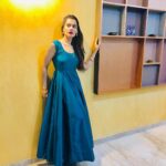 Payal Rohatgi Instagram - Some of the things I speak about aren’t conventional. They push my boundaries, they make me question things I thought I knew. Some of the topics I spk are new for me. I’m still having to unlearn & relearn. I feel I had been walking with my eyes shut, but they’re open now. I won’t be shamed for my political views & religious beliefs. And I hope that by me using my voice, gives u the courage to use yours too. ‬#payalrohatgi #omnamahshivay #jaishreeram 🙏