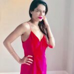 Payal Rohatgi Instagram - Thank God for Yoga, to handle situations which are biased 😜 @instagram क्या आप लोग भारत मैं रह कर #भारतमाताकीजय बोलेंगे की आप कोई और देश की जय है बोलेंगे। देखिए यह आपका प्लाट्फ़ोर्म है, आप कभी भी किसी को बंद कर सकते है इसलिए हम नक़ली followers नहीं ख़रीदते🤪 आप को अभी तक भारत मैं ban नहीं किया गया China की तरह इसके बावजूद आप #भारतमाताकीजय जो नहीं बोलते हैं उनसे हमदर्दी रखते है 🤔 वाह जी वाह #SecularBharat । और हिंदी नहीं आती तो proper translator को बुलाना क्यूँकि यह #hatespeech नहीं है 🙏 @theauguststore