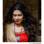 Payal Rohatgi Instagram - बहुत सारे trolls की यह सोच है, की मुझे Muslims के साथ काम नहीं करना चाहिए 🧐 क्यूँ ? मेरे काम का मेरा धर्म के ऊपर नाज़ करने से क्या सम्बंध है ? मुझे मसलीमस से नफ़रत नहीं है परंतु मैं अपने धर्म से प्यार करती हु । अगर ऐसी आपकी सोच है तो इसका मतलब Bollywood मैं लोग काम के लिए हिन्दु धर्म के बारे मैं अच्छा नहीं बोलते क्यूँकि Bollywood Muslim dominated है 🧐| अपने धर्म की निंदा काम पाने के लिए करना ग़लत बात है। #paayalrohatgi