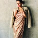 Payal Rohatgi Instagram - भारत देश ने हर वक़्त हिन्दु को दबाया, उसके भगवान को नक़ली कहा,उसकी औरतों का बलात्कार किया बँटवारे के समय मैं तब गन्धिजी ने कहा की सहेंन करो , उसकी गौ माता को काटा गया vote के लिए खुलेआम, उससे ज़बरदस्ती धर्म परिवर्तन करवाया गया 👋😡 बस करो हिन्दु भी इंसान है🙏#BulandshaharViolence हिंदुओ को गायमाता को मारकर उकसाया जाता है और फिर उसे #hinduoutrage का नाम दिया जाता है। मस्जिद मैं secular ladies burqa की जगह छोटे कपड़े पहनकर जाइए फिर हम बात करेंगे #muslimoutrage की, चर्च मैं दारू लेकर जाइए फिर बात करते है #christainoutrage की 🙏 #WednesdayWisdom #payalrohatgi @theauguststore