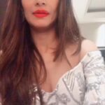 Payal Rohatgi Instagram - #payalrohatgi Why dont these #NidhiRazdan #BarkhaDutt #RajdeepSardesia #ShekharGupta #PrashantBhushan types go to Pakistan 😉 Do u think these Bharatiya citizens will get Pakistani citizenship? @BJP4India check their money trail. Do they pay taxes? Can we have a fast track court to finish the ANTI nationals ? #paayalrohatgi