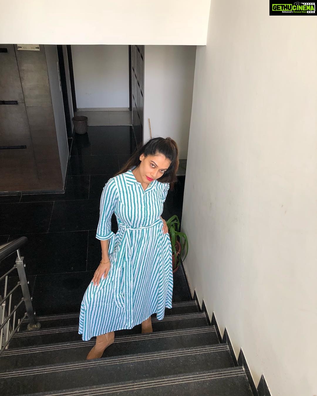 Payal Rohatgi Instagram - My philosophy is : It’s none of my business what people say to me and think of me. I am what I am and I do what I do. I expect nothing and accept everything. And it makes life so much easier..... #paayalrohatgi #payalrohatgi