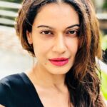 Payal Rohatgi Instagram - Live #Yoga off the Mat.... #paayalrohatgi #payalrohatgi 😘