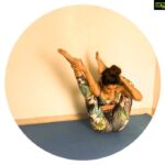 Payal Rohatgi Instagram - #paayalrohatgi #yogaeverydamnday Your wound is probably NOT your fault but Healing is your Responsibility.......