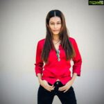 Payal Rohatgi Instagram - Remember that everything that is happening around you, good or bad, is in some way conspiring to help you..... #actinglife #actress #bollywood #instagood #instadaily #pictureoftheday #thinkdifferentlivedifferent #breakingtherules #actresslife #magazine #shooting #preshoot #artistsoninstagram #celebrityfashion #celebritystyle #stretchyourself 😘😙😚 #paayalrohatgi