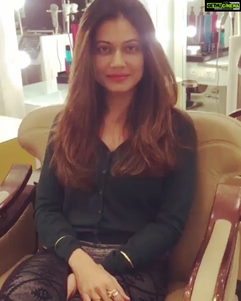 Payal Rohatgi Instagram - #paayalrohatgi #bollywoodactress #artistsoninstagram @Regrann from @aashmeenmunjaalstarsalon - It feels great when our dearest @payalrohatgi has to say this about you and your Star team🙏🏻 #testimonial - #regrann