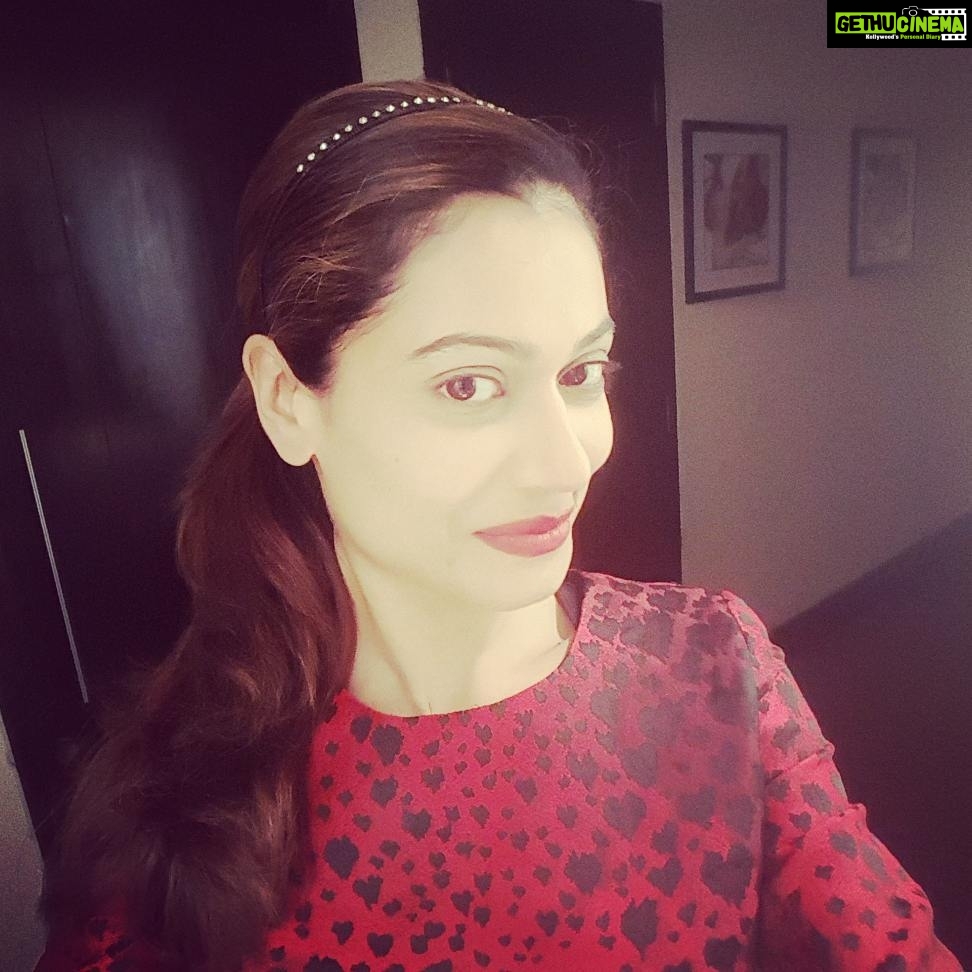 Payal Rohatgi Instagram - Behind my smile, there is a story U will never understand...... #paayalrohatgi #selfie #sexy #facetime #being #acting #celebrityfashion #styles #moods #lifehacks #dnabydimpleamrin
