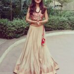 Payal Rohatgi Instagram - #payalrohatgi #happydiwali #festivalfashion #festivaloflights #happyus #noisepollution #airpollution #besafe #lovetoall #bollywood #Hollywood #actress #Indianwear