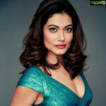 Payal Rohatgi Instagram - Nobody is too busy... it's a matter of priorities..... 😝 #paayalrohatgi #instagramhub #instadaily #photooftheday #moveon #Bollywood #hollywood #sun #happiness #actress #act #journey Mumbai, Maharashtra