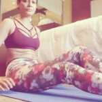Payal Rohatgi Instagram - You are one yoga class away from good mood...... #paayalrohatgi #yogawear #yogapants #yogaeverydamnday #beyourbest #beyourself #loveyourself #love #manageyourself #instagram #instagood #video #mylifestyle Taj Palace Hotel Dhaula Khua