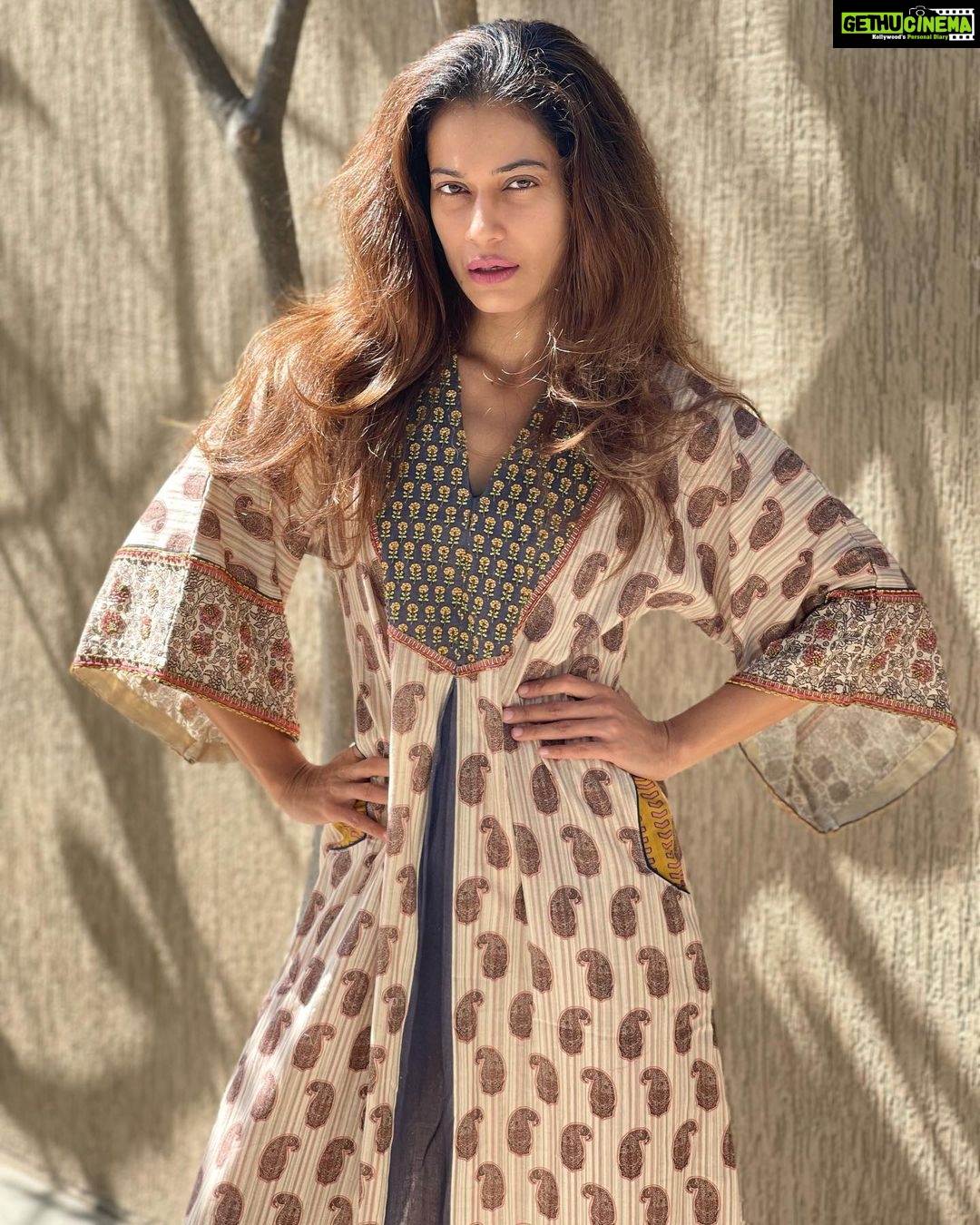 Payal Rohatgi Instagram - Be careful who you tell your business too ❤️ #payalrohatgi