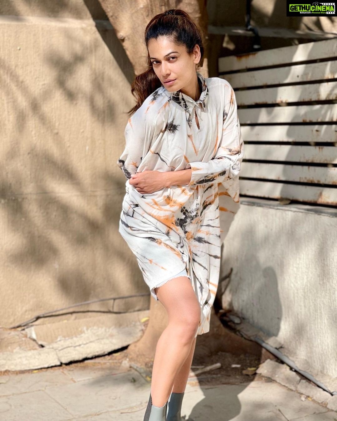 Payal Rohatgi Instagram - Life isn’t about finding yourself. Life is about creating yourself ❤️ #payalrohatgi #vocalforlocal