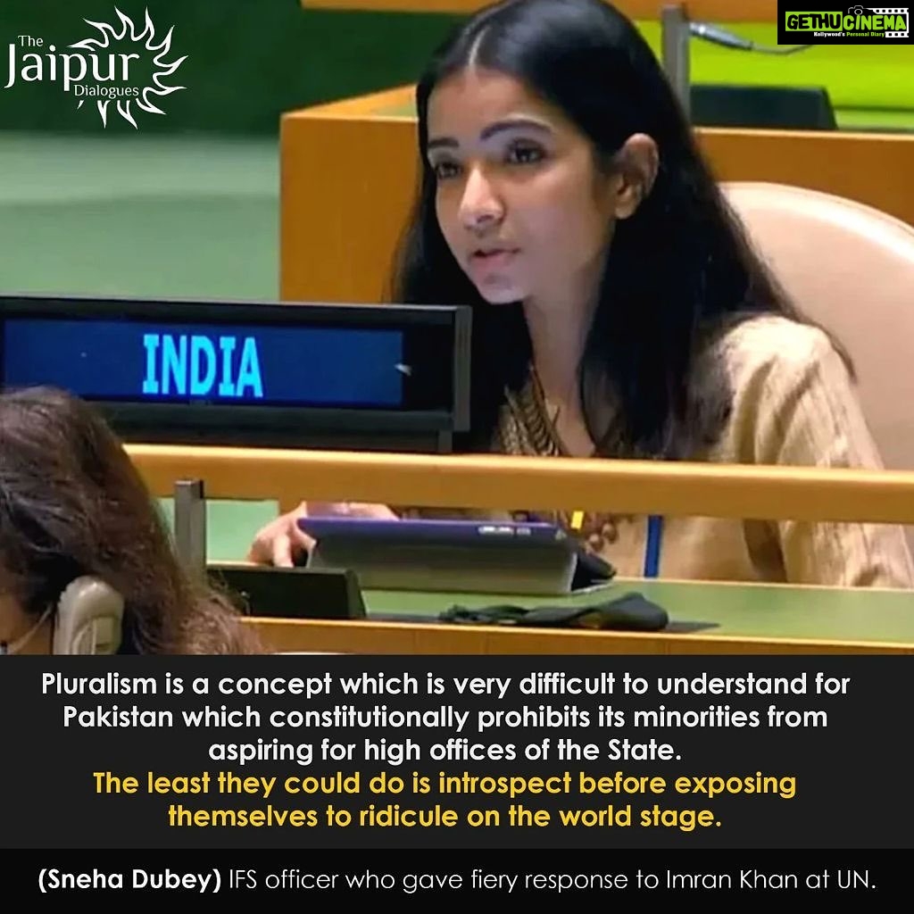Payal Rohatgi Instagram - Her speech was in ENGLISH and not HINDI and we all understood it 🙏 She didnt hire a translator for her speeches and her official communication, when on international travel representing India 🙏 #payalrohatgi #politicsonlanguage