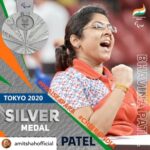 Payal Rohatgi Instagram - 👏 Posted @withregram • @amitshahofficial भारत की बेटी ने एक बार फिर इतिहास रचा है। #Paralympics में सिल्वर मेडल जीतकर देश का मान बढ़ाने वाली भाविना पटेल को बहुत-बहुत बधाई। और विशेषकर राष्ट्रीय खेल दिवस के दिन मिली इस ऐतिहासिक उपलब्धि पर हर भारतीय हर्षित है। भाविना, पूरे देश को आप पर गर्व है। #payalrohatgi