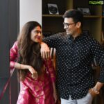 Payal Rohatgi Instagram - In democratic India, none of the videos made by Ms Rohatgi caused any communal disharmony or unrest like what we saw in #CAAprotest or #Farmersprotest. But in democratic India, Ms Rohatgi was arrested first when she made a video on information available on #whatsapp, #wikipedia and #google. #Bundiarrest Ms Rohatgi was arrested second time when she was making videos based on #RTI information 👏 #Ahmedabadarrest #PayalRohatgi #SangramSingh