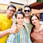 Payal Rohatgi Instagram - आज मैं आपके साथ बात करना चाहती हूँ कि कैसे Dr. की qualification ये एक private information नहीं है क्योंकि बहुत सारे लोग right to privacy ये शब्द का प्रयोग कर रहे हैं मेरी ज़िंदगी में तो उनको मैं कहना चाहती हूँ कि Dr. की जो qualification होती है वो public information होनी चाहिए चाहे वो doctor Mission Health में काम कर रहा हो 🙏चाहे कोई hospital में काम कर रहा हो 🙏 यहाँ पर मैं उदाहरण देना चाहती हूँ मेरे brother का क्यूँकि वो एक सवा एक महीने mission health गए थे अपनी physio कराने के लिए। Advance payment देखकर उन्होंने treatment शुरू करी परंतु उन्हें कुछ फ़ायदा नहीं हुआ और उनकी treatment के बीच में doctor को बदल दिया और जो दूसरा डाक्टर आया उसका नाम Shoeb था जिसका protocol सही नहीं था जिसकी वजह से हमें discontinue करना पड़ा और दूसरी जगह Physio चालू करना पड़ा। मैं इतना ही कहना चाहती हूँ की 2 साल पहले भी मेरी कोई बातचीत हुई थी admin के साथ जो mission health में था क्योंकि Gaurav का एक neck में pull हुआ था और trainer की लापरवाही थी। यहाँ पर वो yoga teacher जो घर पर बुलायी गई मेरे माता जी द्वारा वो yoga teacher उस समय mission health में काम कर रही थी तो उसके qualification के ऊपर जब मैंने enquiry करी आज के admin से तो उसने मुझे वो यह information देने से मना करा जो मुझे बोहोत ज़्यादा ग़लत लगा। Vicarious Liability यह लागू हो सकता है Mission Health पर अगर कोई case करे क्यूँकि वो योगा teacher जिसके class में मेरे भाई का nerve pull हुआ वो तभी mission health में भी काम करती थी।मगर भारत के अंदर क़ानून बहुत स्पष्ट नहीं है जिसकी वजह से यह सब ग़लत होता है। यह मैं इसलिए कह रही हूँ क्यूँकि कुछ बेवक़ूफ़ लोग Doctor की qualification को भी शायद Right to Privacy कहकर ड्रामा करते है 🙏 #payalrohatgi