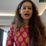 Payal Rohatgi Instagram - Supporting #VocalForLocal - Payal Rohatgi #payalrohatgi #sangramsingh