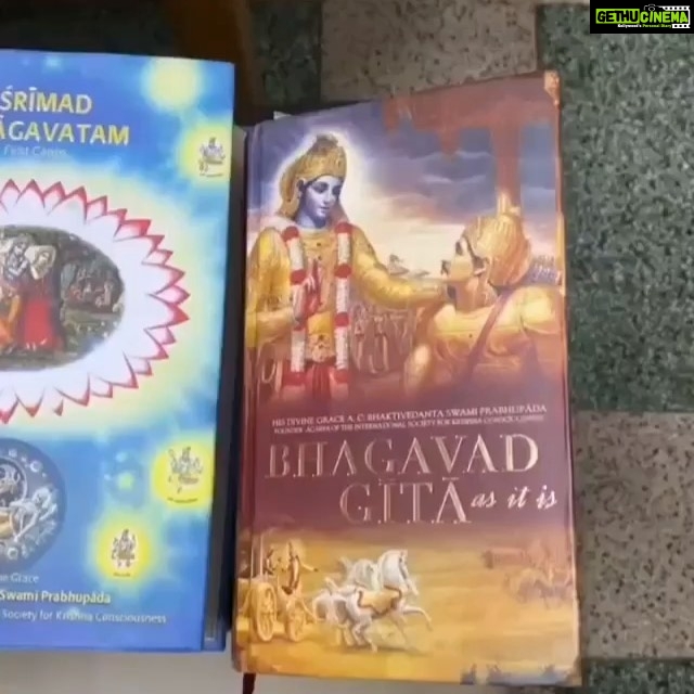 Payal Rohatgi Instagram - #Repost @knowledge_of_bhagavad_gita with @make_repost ・・・ Practically, if one very carefully reads Bhagavad-gītā, Śrīmad-Bhāgavatam, Teachings of Lord Caitanya and this Nectar of Devotion, that will give him sufficient knowledge to understand the science of Kṛṣṇa consciousness. One need not take the trouble of reading other books. ---------------------------------------------- व्यावहारिक रूप से, यदि कोई बहुत सावधानी से भगवद् गीता, श्रीमद्-भागवतम, भगवान चैतन्य के उपदेश और भक्ति के इस अमृत को पढ़ता है, तो इससे उसे कृष्ण चेतना के विज्ञान को समझने के लिए पर्याप्त ज्ञान मिलेगा। किसी को अन्य पुस्तकों को पढ़ने की परेशानी नहीं उठानी चाहिए। ---------------------------------------------- -- Nectar of Devotion, chapter 7 ---------------------------------------------- Please chant Hare Kṛṣṇa, mahā-mantra:- "Hare Kṛṣṇa, Hare Kṛṣṇa, Kṛṣṇa Kṛṣṇa, Hare Hare / Hare Rāma, Hare Rāma, Rāma Rāma, Hare Hare." ---------------------------------------------- कृपया हरे कृष्ण महा-मंत्र का जाप करें - "हरे कृष्ण हरे कृष्ण कृष्ण कृष्ण हरे हरे / हरे राम हरे राम राम राम हरे हरे।" ---------------------------------------------- 16 mala everyday. (Speak and chant and focus on the words) And I guarantee you difference within 30 days & Within 6 months your life will change entirely. It's my Guarantee. ----------------------------------------------- Double tap & Share Must Follow @knowledge_of_bhagavad_gita . ➡️ Please Do Visit & Follow⤵️ @knowledge_of_bhagavad_gita ----------------------------------------------- @geeta_shlok_official . @geeta_updesh_ ----------------------------------------------- #srimadbhagavatam #bhagwadgita #sanatandharma #lordvishnu #haribol #lordkrishna #ISKCON #krishnaconsciousness #Vrindavan #SrilaPrabhupada #Prabhupada #bhakti #dharma #bhagavadgita #iskcontemple #bhagavadgitaquotes #chanting #hinduism #bhagwadgeeta #harekrishna #harerama #mahabharata #rama #shrikrishna #krishna #payalrohatgi