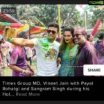 Payal Rohatgi Instagram - दो बार Olympian medal जीतने वाले wrestler Sushil Kumar को छह दिन की police remand हुई है 23 साल के जवान wrestler के मौत के सिलसिले में। यहाँ पर उनका एक connection एक gangster के साथ भी ढूंढा जा रहा है जो gangster का नाम Neeraj Bawana है और वो Tihar jail से अपना धंधा चलाता है। Chatarsal Stadium मैं जो लड़ाई हुई wrestlers के दो groups के बीच में उसमें एक गाड़ी का इस्तेमाल किया गया जो गाड़ी Neeraj Bawana से जुड़ी हुई है ऐसा police का कहना है। मुझे तो बहुत दुख है कि Sushil Kumar जो इतने सारे भारतीय wrestlers की प्रेरणा हैं वो इस तरह से एक खून के मामले में अरेस्ट हुए हैं🙏 #PayalRohatgi
