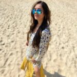 Pooja Bose Instagram - Beach beauty 📸 @payalb86