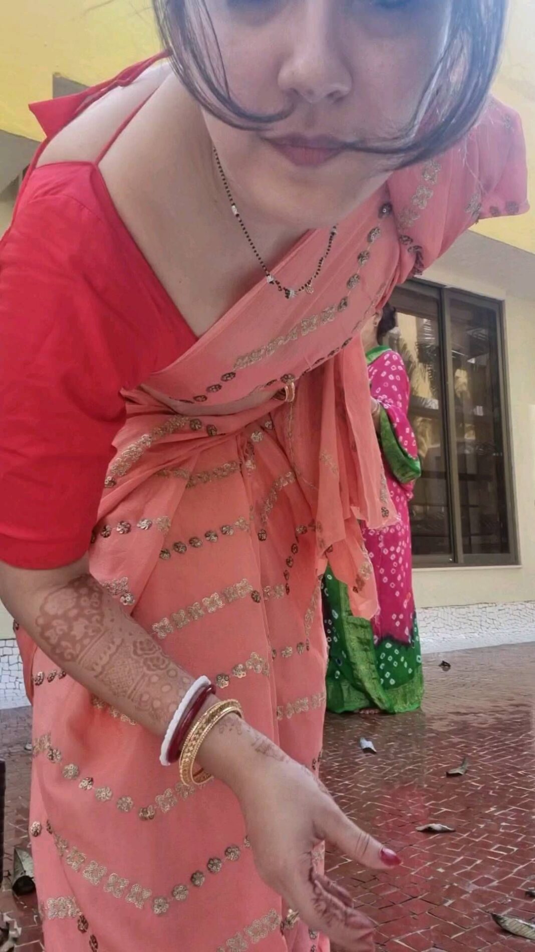 Pooja Bose Instagram - Vidaaii i love u meri maaaa @ramabanerjee1 #reelsinstagram #reels#reelitfeelit