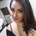 Pooja Bose Instagram - Throwback to vanity times selfie times