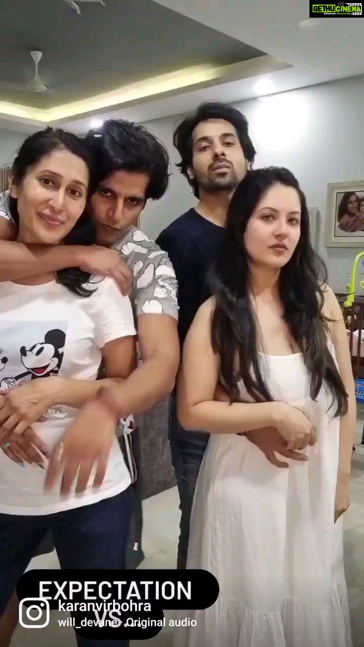 Pooja Bose Instagram - About last night . Had so much fun Thanks for having us @karanvirbohra @bombaysunshine and let's do it more often @kunalrverma what say