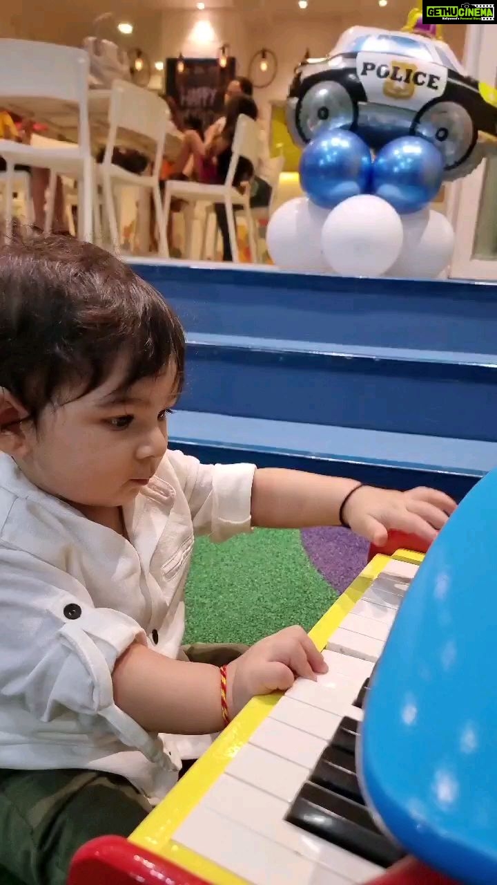Pooja Bose Instagram - Happy 10 months my baby @kunalrverma #reels #reelsinstagram #reelitfeelit #krishiv #babyboy #mybaby