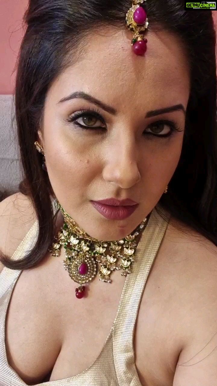 Pooja Bose Instagram - My jalebi baby #krishiv #reelitfeelit #reels