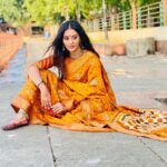 Pooja Jhaveri Instagram - Just chilling…🐒🛀🏻 . . #sundayfunday #february #2022