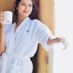 Pooja Jhaveri Instagram - #weekendvibes ☕️ . . . #weekend #lastweekendofjanuary #january2022 #2022 #lookingforward #weekendvibes #loveforbathrobes #lazyweekend #lazyholiday #loveforhotelrooms #hotel #vacay #holidaymood #holidayinindia #holidays Shalai, The cliff Resort, Vagator, Goa