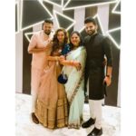Pooja Salvi Instagram - #famjam #sangeetnight #krishwedsneha