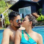 Pooja Salvi Instagram - 💙 #loveforpool #poolwithaview #goadiaries #bliss Antares Beach Resort