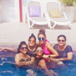 Pooja Salvi Instagram - With my girls 💞🌊🏊🏻‍♀️👙👓 The Park Calangute Goa