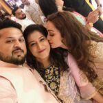 Pooja Salvi Instagram - #famjam #sangeetnight #krishwedsneha